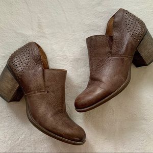 Naya studded heel, leather shoe/bootie